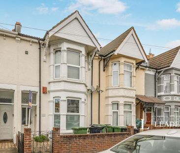 3 bedroom terraced house to rent - Photo 2