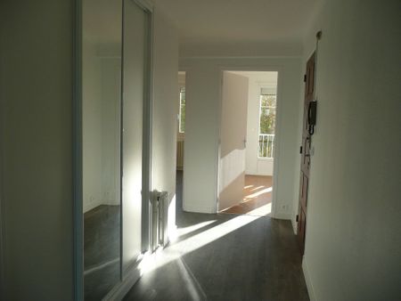 Location Appartement 3 pièces 65m² - Photo 5