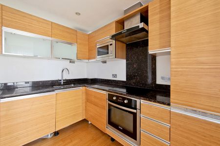 3 Bed Flat, Westferry Road, E14 - Photo 5