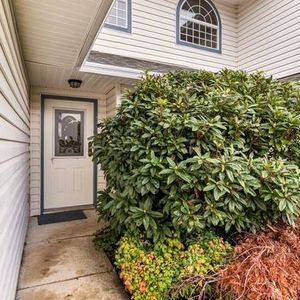 Townhouse Courtenay East - Photo 2