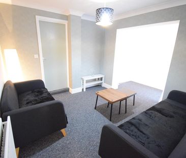 Whitchurch Road, Cardiff - Photo 1