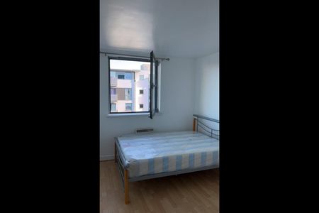 2 Bed Flat, Deals Gateway, SE13 - Photo 3
