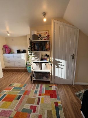 Room in a Shared House, Conley Road, NW10 - Photo 1