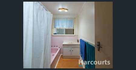 Affordable Family Living in Noble Park North - Photo 3