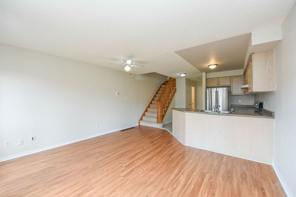 For Lease - 1093 Foxglove Place, Mississauga, Ontario - Photo 1