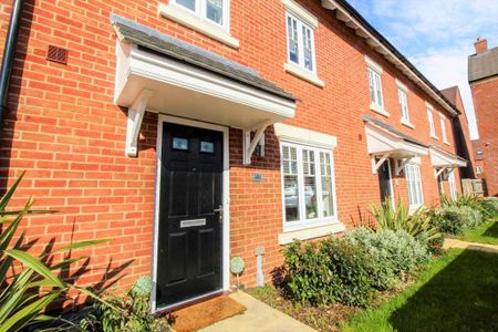 2 bedroom terraced house to rent - Photo 2