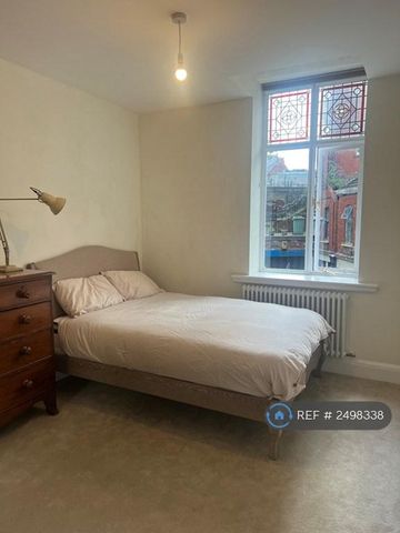 1 bedroom flat to rent - Photo 4
