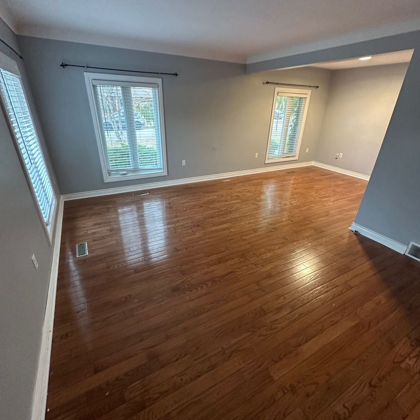 For Lease - 19 Cambria Drive, St. Catharines, Ontario - Photo 1