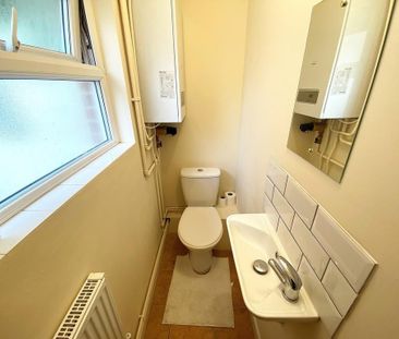 6 bedroom property to rent - Photo 4