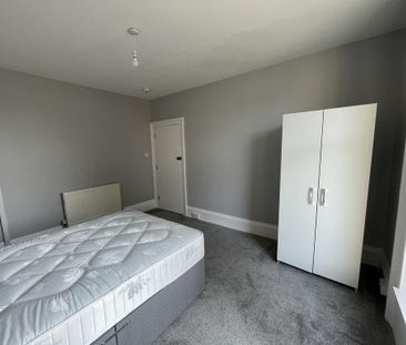 3 bedroom house share to rent - Photo 6