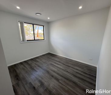 Contemporary Family Home in Prime Austral Location - Photo 6