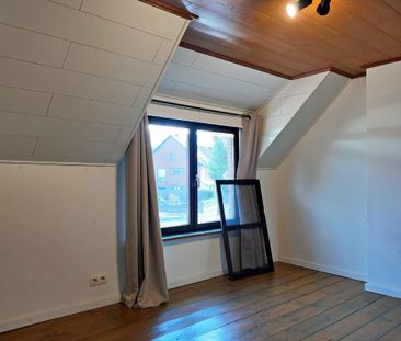 Gezellige stadswoning te huur met ruime garage en parking! - Foto 4