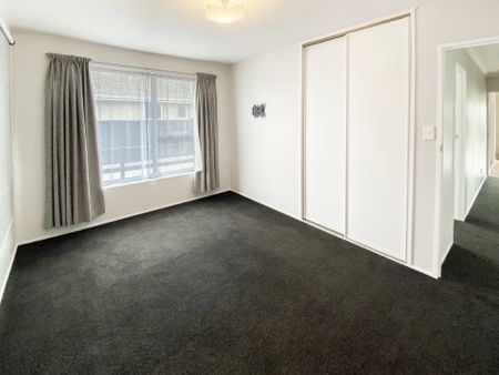 Modern, Easy-Care Living - Photo 3