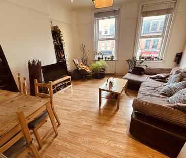 1 bedroom in a flat share to rent - Photo 1