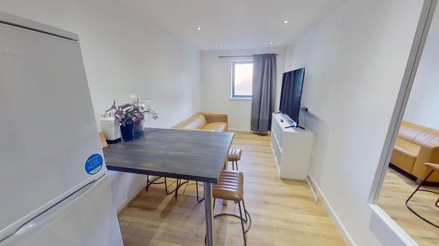 3 bedroom terraced house to rent - Photo 1