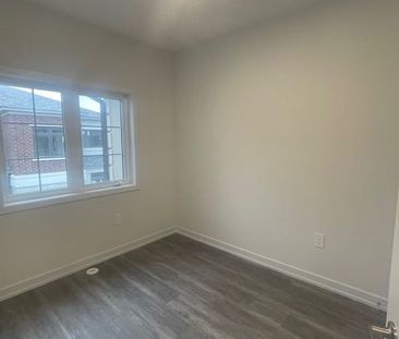 For Lease - 49 peace Lane, Richmond Hill, Ontario - Photo 4