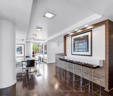 Vu Condos and Lofts , #N804 - Photo 4