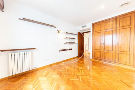 Flat for rent on Paseo Mallorca - Photo 3