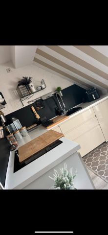 1 Zimmer Dachgeschosswohnung mit terrasse - Photo 2