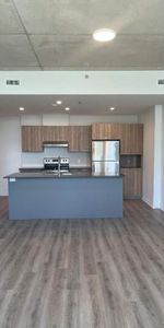 2 CH - 1 SDB - Terrebonne - $2,100 /mo - Photo 4