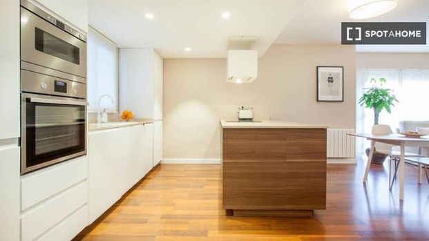 valencia, Valencian Community 46004 - Photo 1