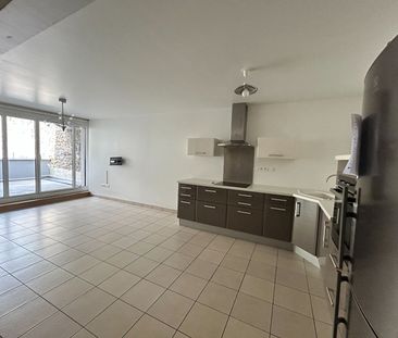 Location Appartement 2 pièces 45m² - Photo 2