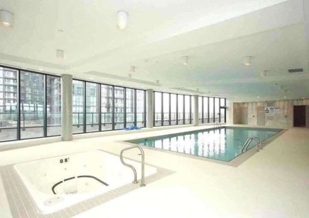 For Lease - 35 Watergarden Drive Unit# 2018, Mississauga, Ontario - Photo 4