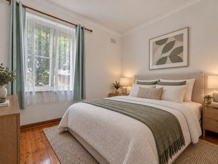 Charming 3 Bedroom Semi in a Convenient Ashfield Location - Photo 3
