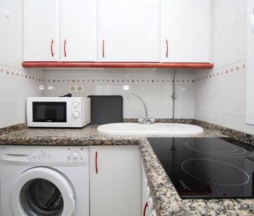 Flat for rent in Rincón de la Victoria - Photo 2