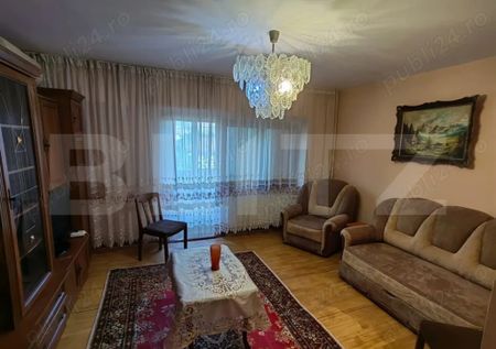 Garsonieră de închiriat, 45 mp, zona Cug - Fotografie 2