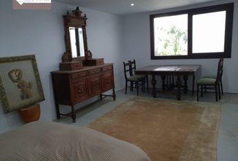 MODERN DETACHED LUXURY VILLA AVAILABLE FOR SHORT TERM RENTAL