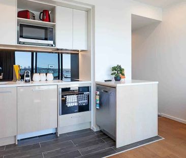 Incredible views from the 11th Floor, - Photo 3