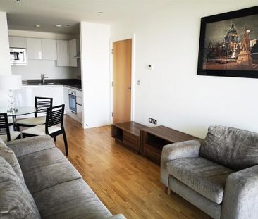 2 bedroom apartment to rent - Photo 4