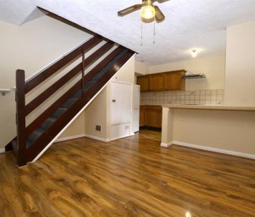 1 bedroom semi-detached house to rent - Photo 1