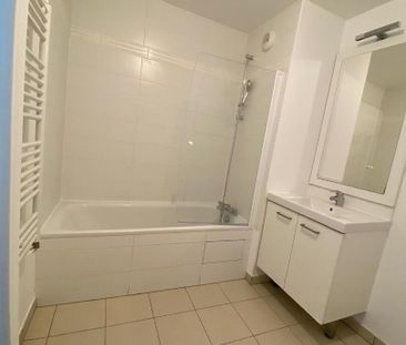 location Appartement T3 DE 67.9m² À CACHAN - Photo 4