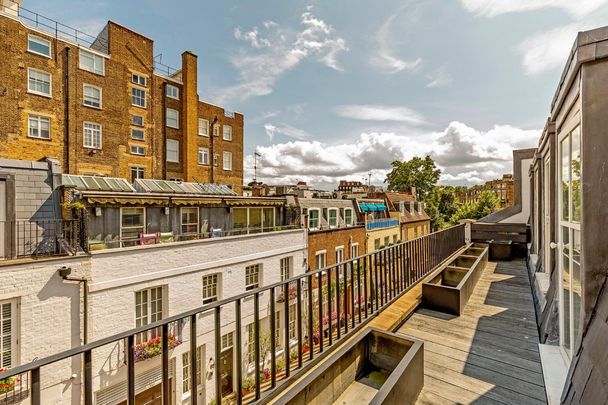 Ennismore Mews, Knighstbridge, SW7 - Photo 1