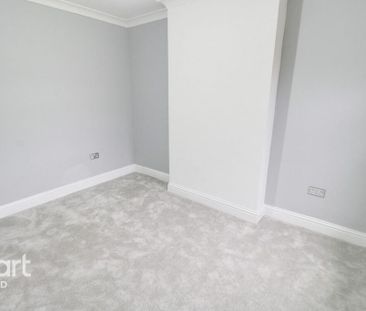 3 bedroom end of terrace house to rent - Photo 5