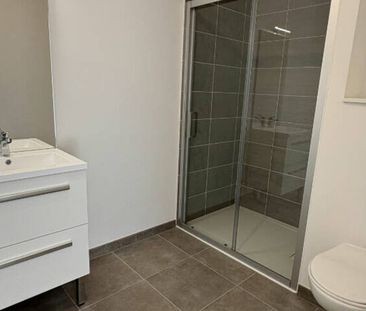 ARS SUR MOSELLE - F2 - RESIDENCE NEUVE - CUISINE EQUIPEE -PARKING - Photo 3