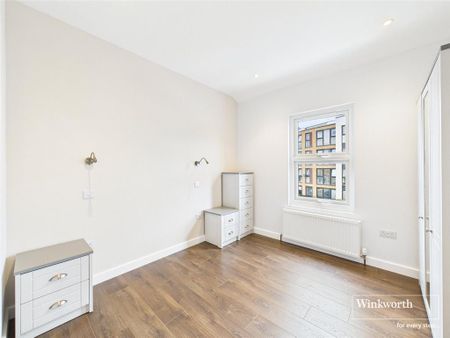 3 bedroom apartment to rent - Photo 2