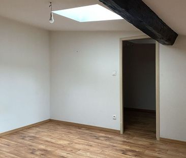 Location Appartement 3 pièces 75m² - Photo 4