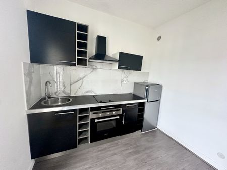 Charmant T2 non meublé - Centre-ville de Tarbes - Photo 4