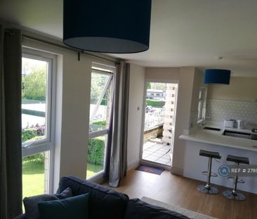 2 bedroom flat to rent - Photo 1