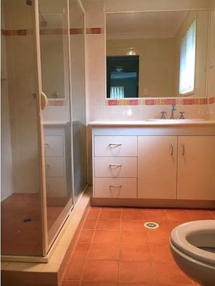 Family Home in Quiet Thornlands Location - Photo 1