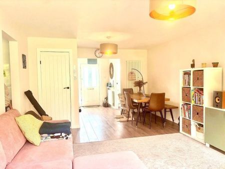 Hillcroft, Loughton, IG10, Property for rent - Photo 3