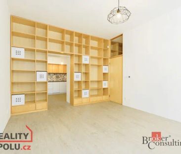 Pronájem bytu 2+1 74 m - Photo 4