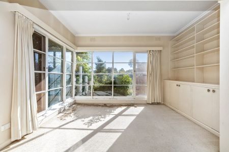 61 Argyle Street, Kew. - Photo 4