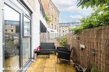 1 bedroom ground floor flat to rent - Photo 5