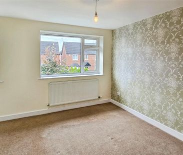 2 bedroom semi-detached house to rent - Photo 4