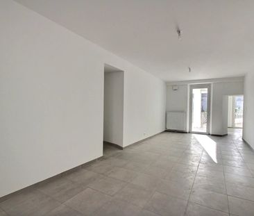 APPARTEMENT F5 avec terrasse et garage LE TEIL - Photo 1