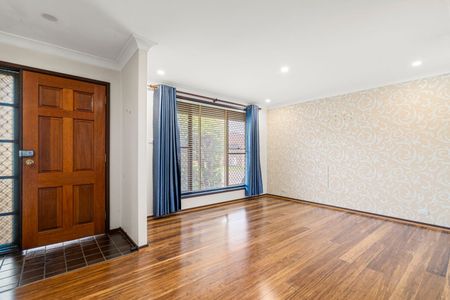 Perfect Family Home - Photo 4